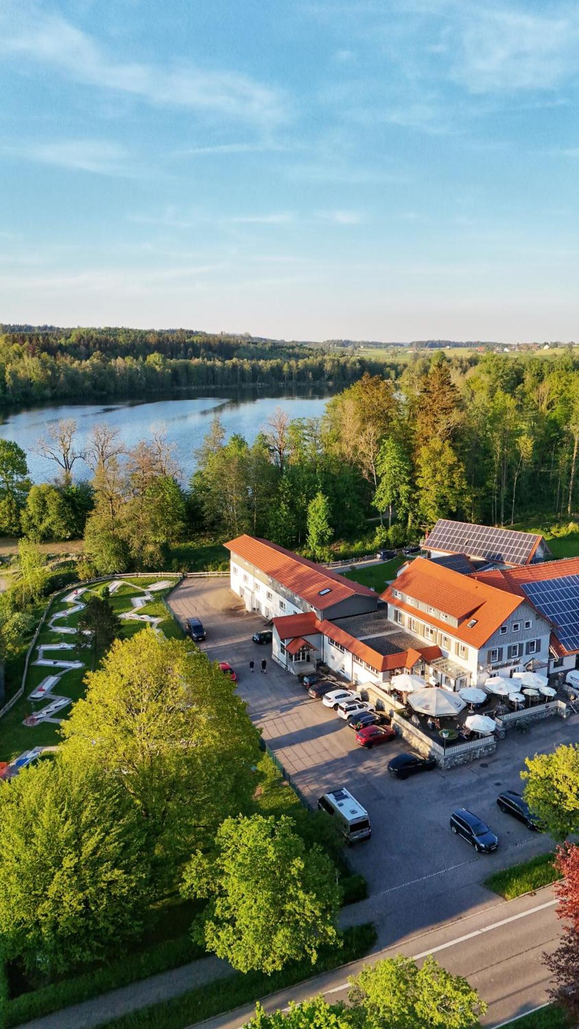 Traditions-Gasthaus Bayrischer Hof Лойткирх-им-Алльгой Экстерьер фото